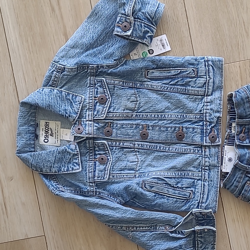 OshKosh Bgodh Denim Jacket and Jeans  for Kids Lot Of Two Size 2t, 18 M - Picture 2 of 9
